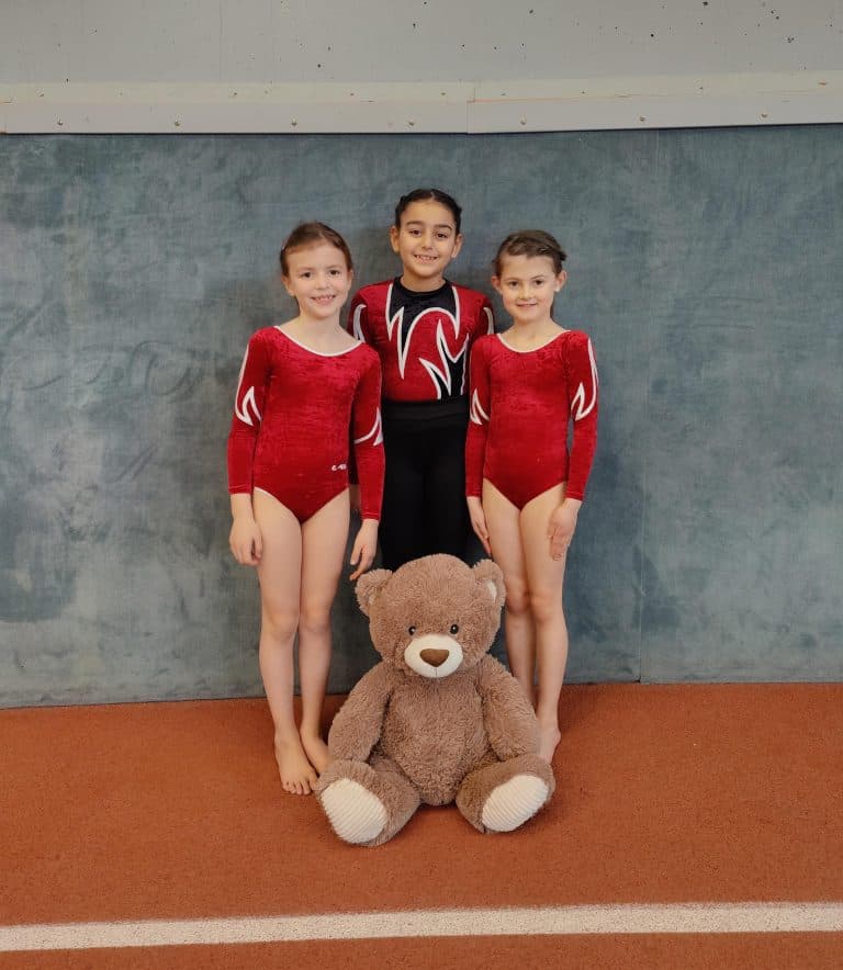 Mit drei Turnkindern beim Hallenkinderturnfest